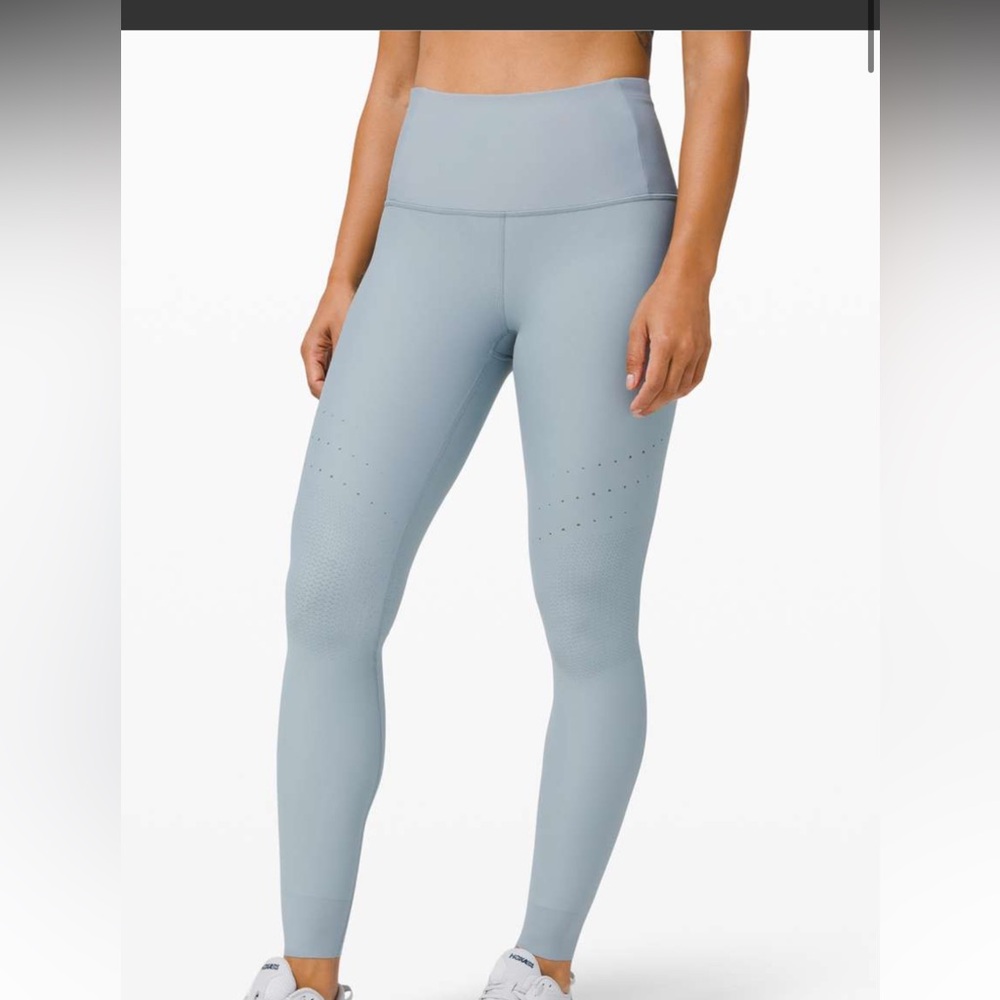 Lululemon Zoned In Tight 27”